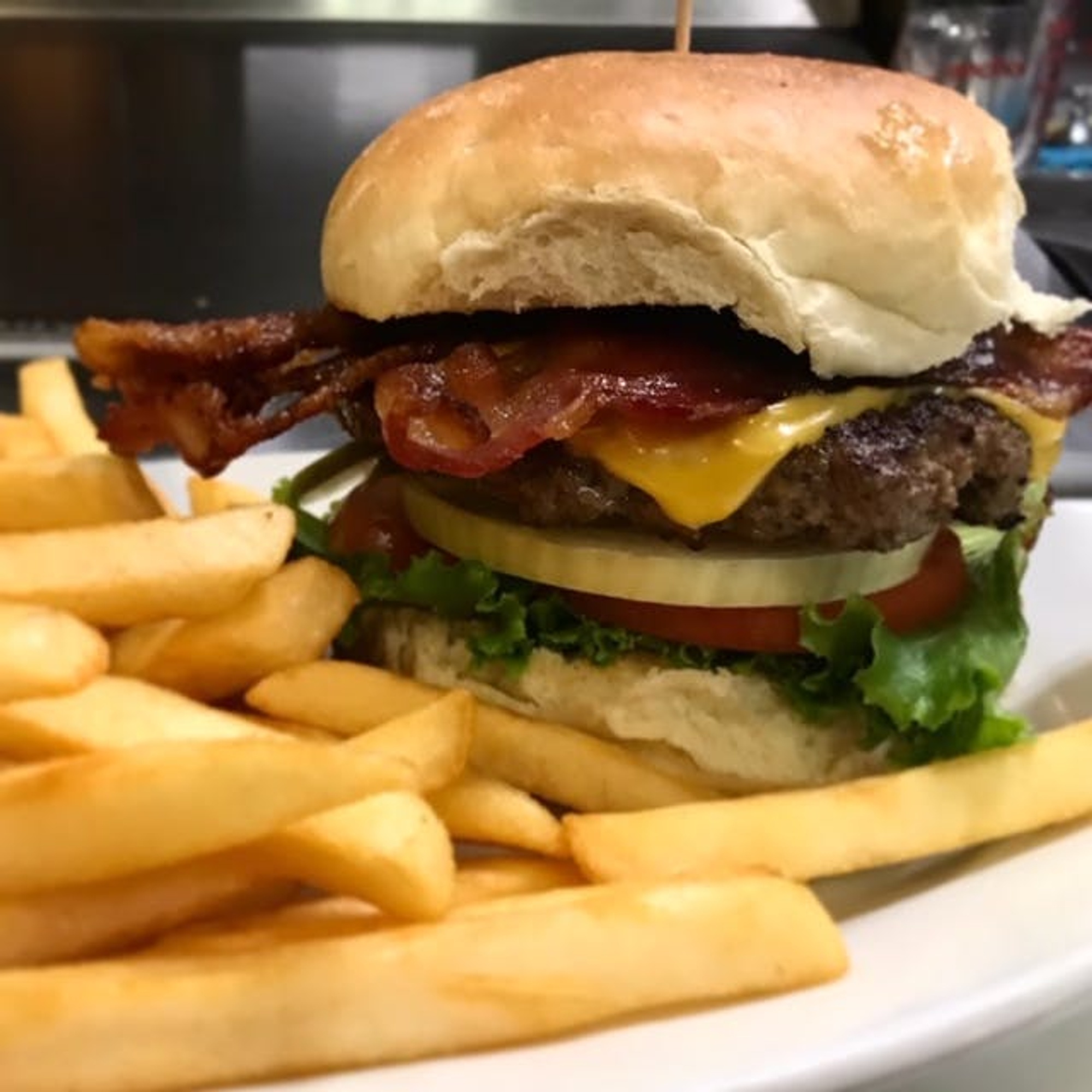 Maple Restaurant in Ambridge, PA (2)