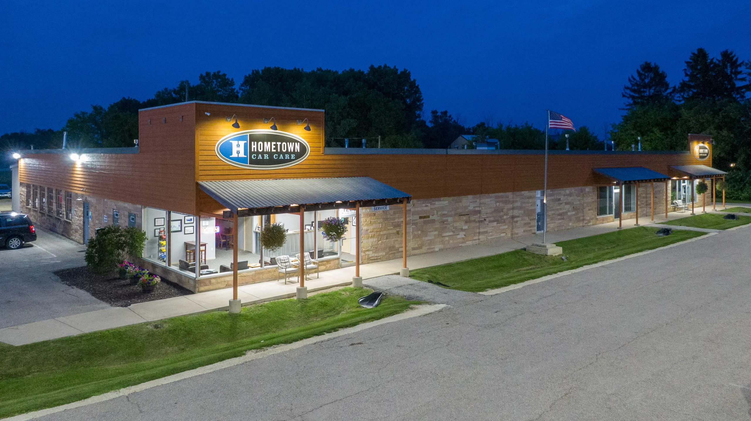 Hometown Car Care in Cedarburg, WI