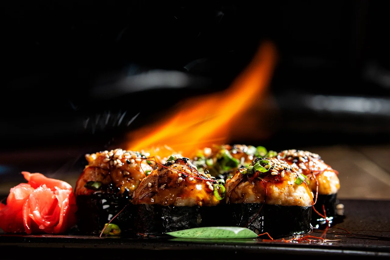 Pipa lounge Restaurant & Hookah in Sunny Isles Beach, FL