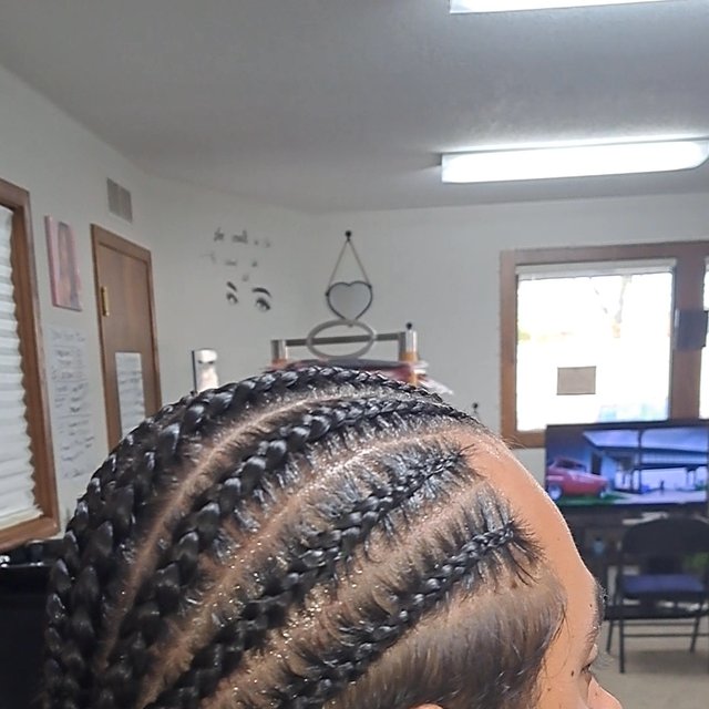 Braiders and Loc's here @ Just Us Braid Queens LLC in Fort Wayne, IN