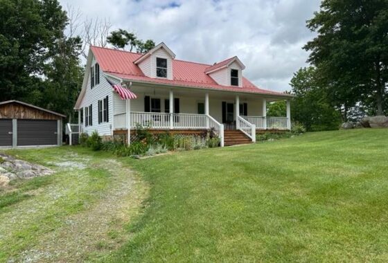 Collins and Associates Realty in Independence, VA (6)