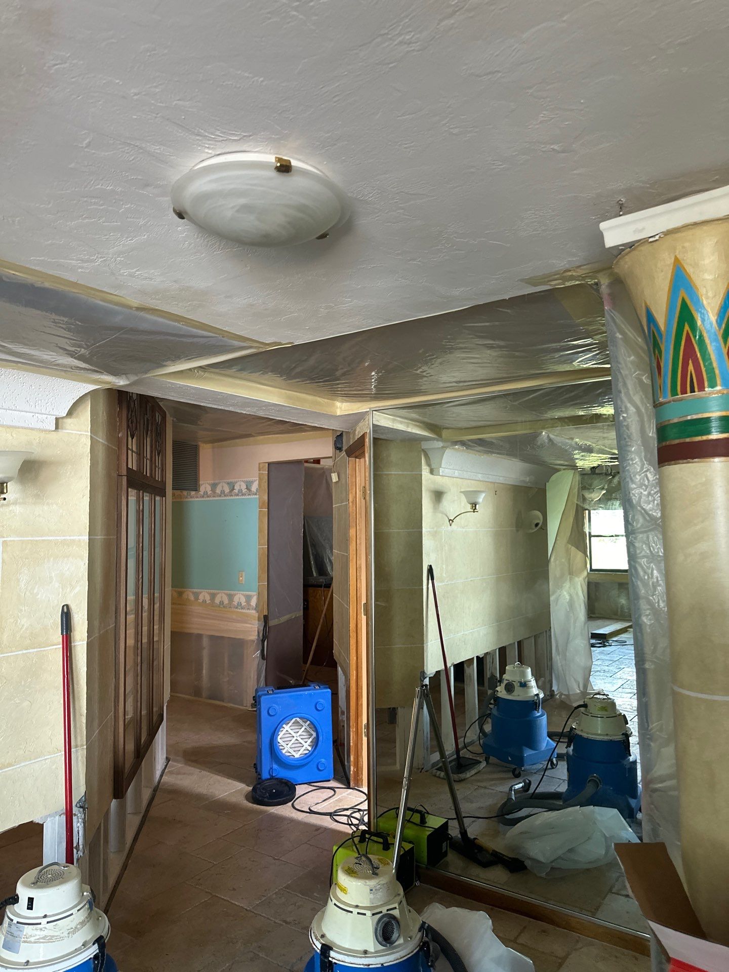 Water Damage Cleanup Team in Cape Coral, FL (2)