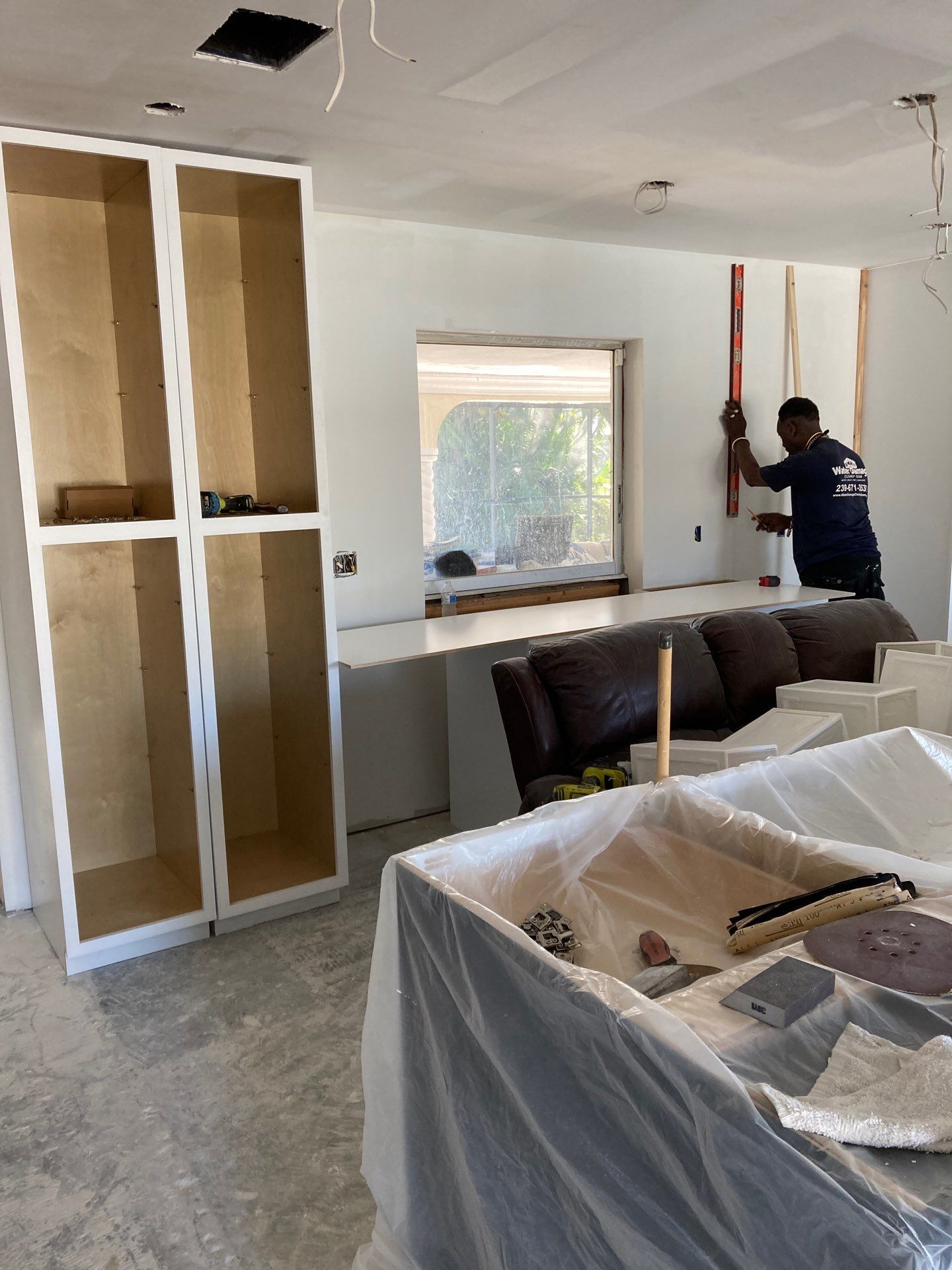 Water Damage Cleanup Team in Cape Coral, FL (4)