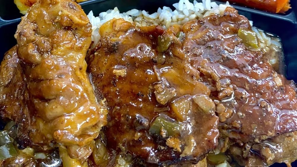 DiDi CoCo's Southern Comfort in Antioch, CA (3)