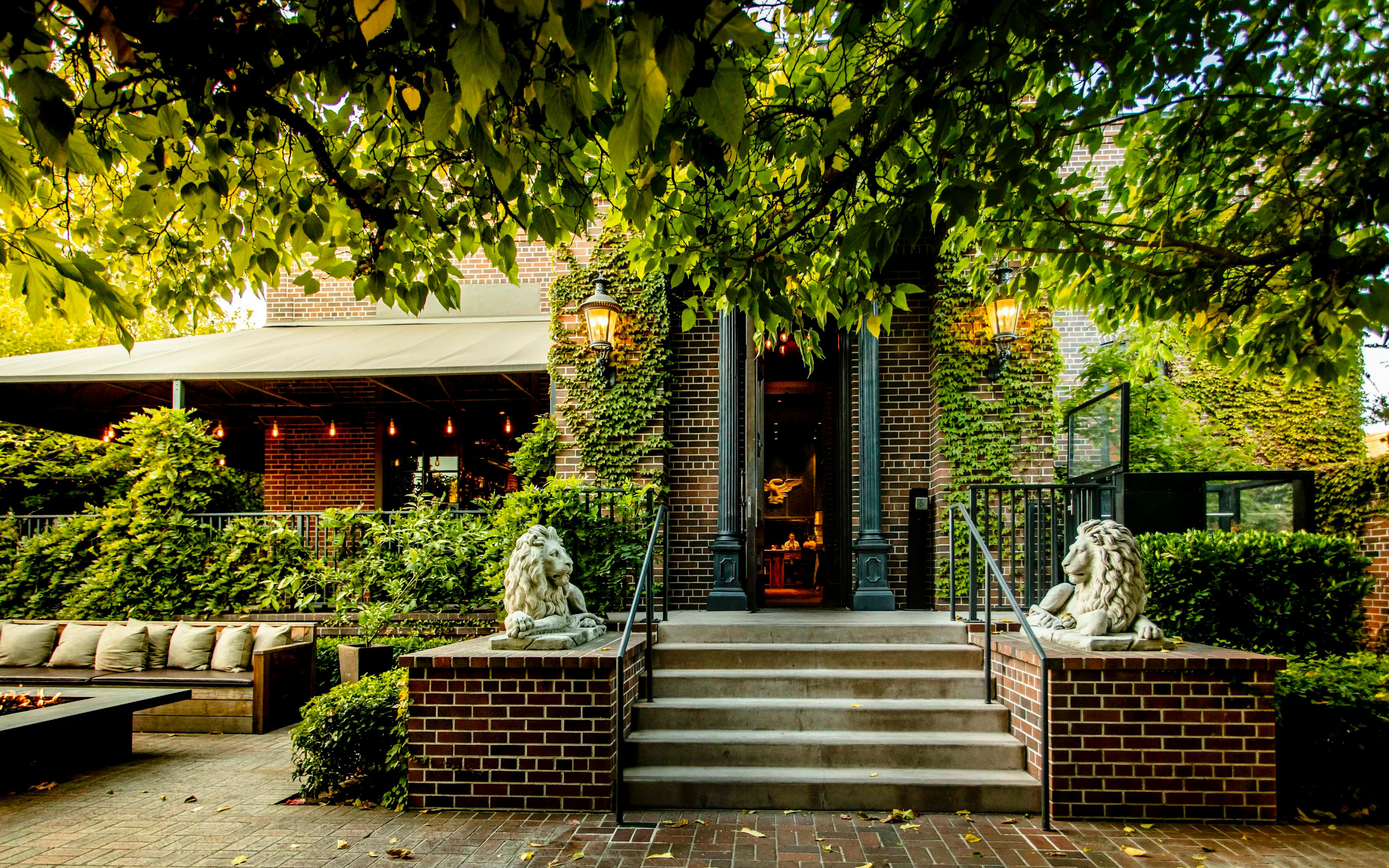 The Charter Oak Restaurant in St Helena, CA (3)
