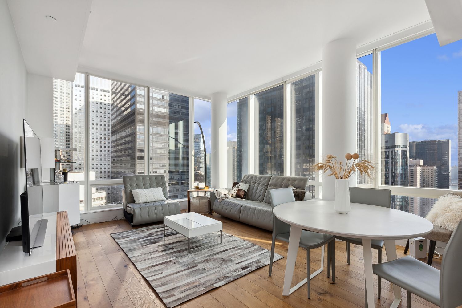 Kishia Marte - NYC COOP, Condo, & Townhouse Realtor in Brooklyn, NY (2)