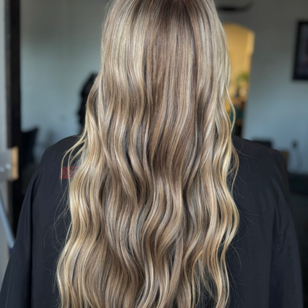 OAK & MANE BEAUTY LOUNGE in Plymouth, CA (2)