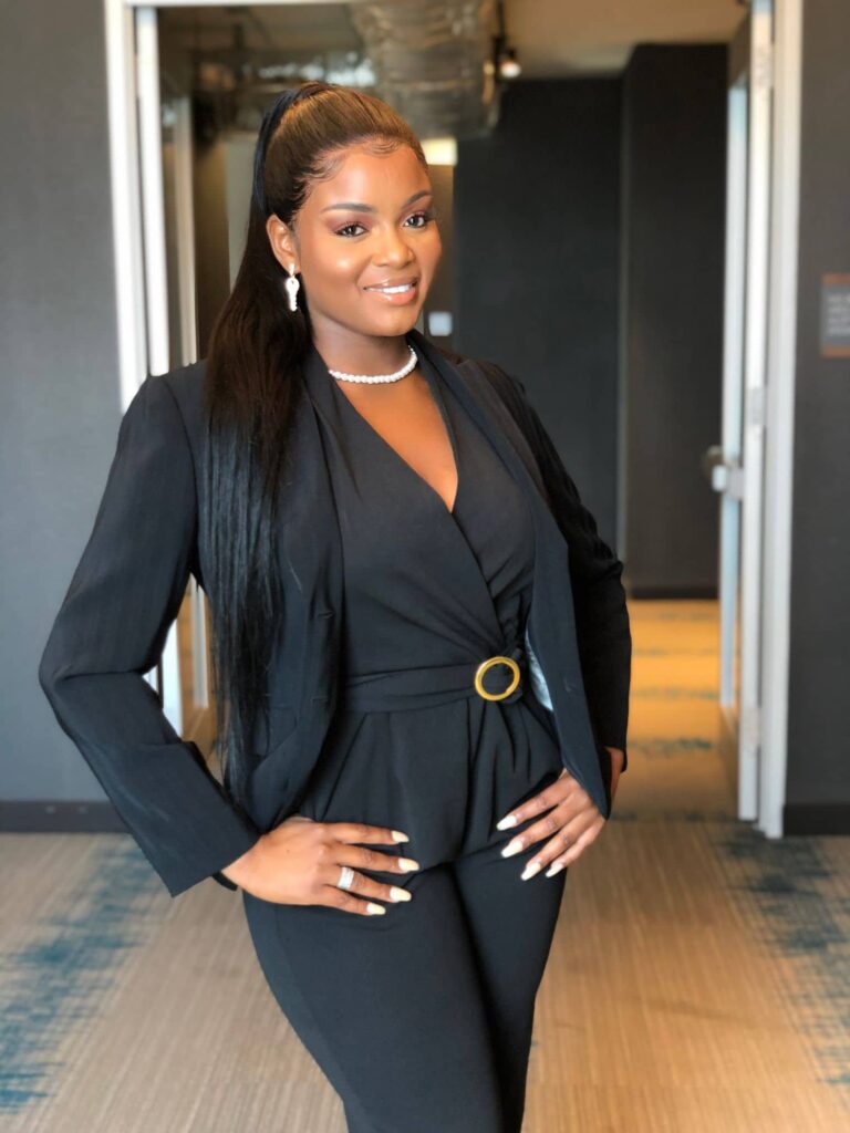 Bianca Amoura Barnes - Real Estate Professional in Plantation, FL (2)