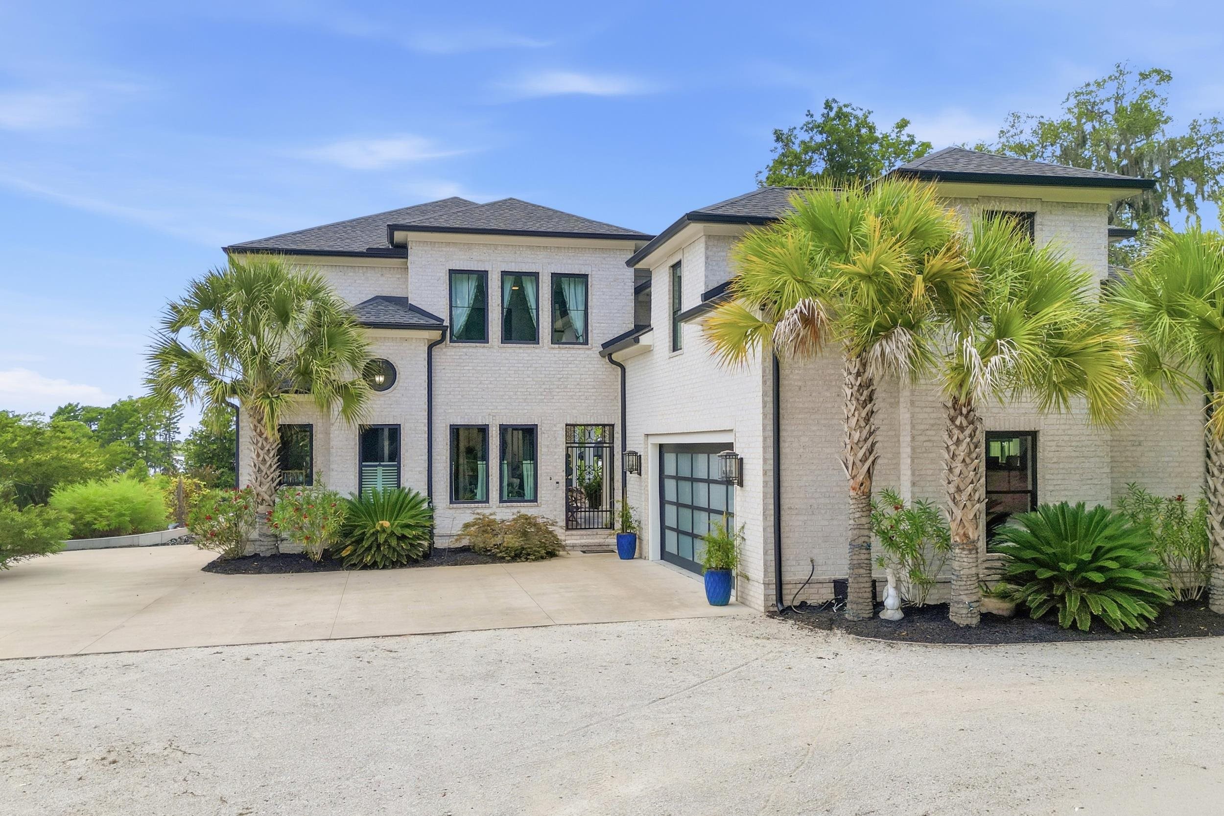 Jamie Beard Team / The Litchfield Company in Pawleys Island, SC