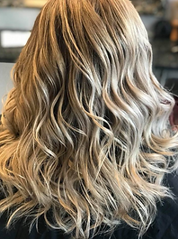 Salon Simon'e in Williamsport, PA