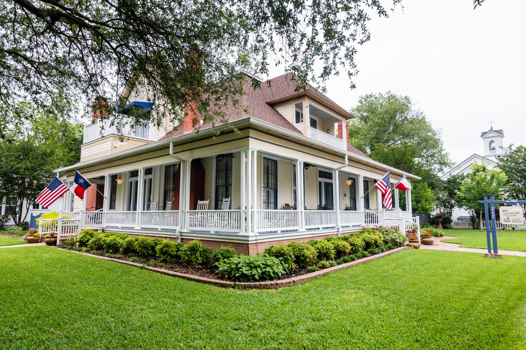 Kennedy Manor Bed & Breakfast in Jefferson, TX