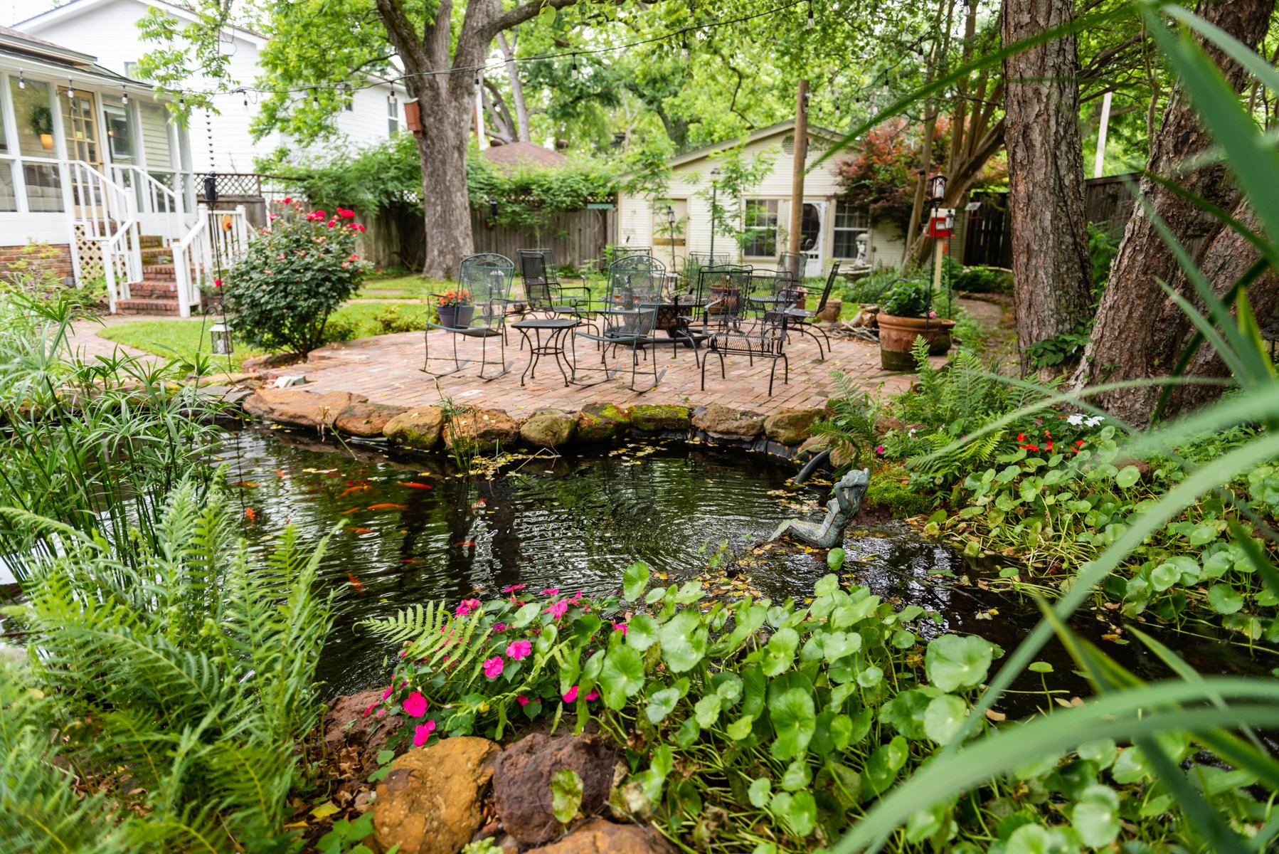 Kennedy Manor Bed & Breakfast in Jefferson, TX (2)