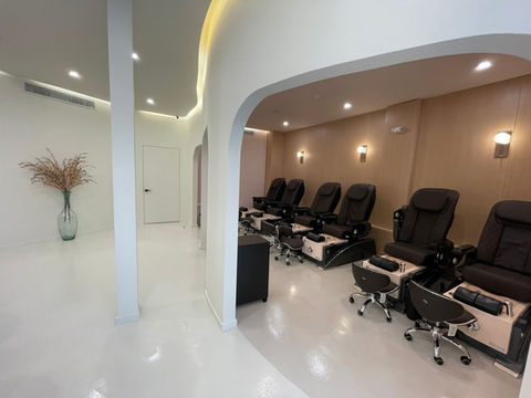Serenus Nail and Day Spa in Upper Saddle River, NJ (2)