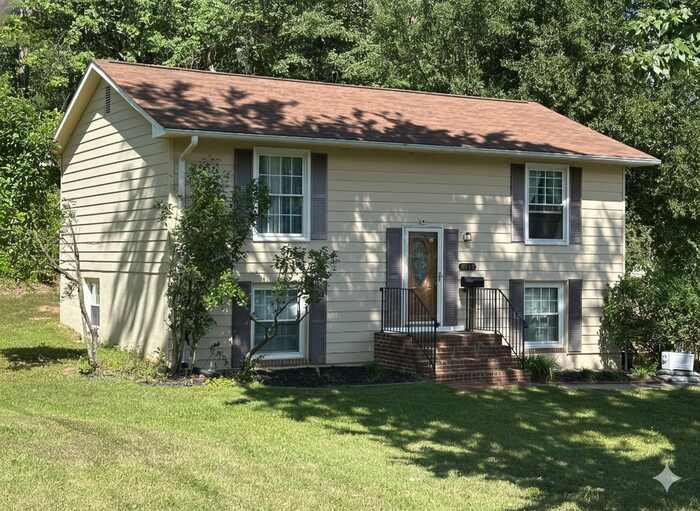 DiGiovanna Realty Group - RE/MAX Allegiance in Burke, VA (3)