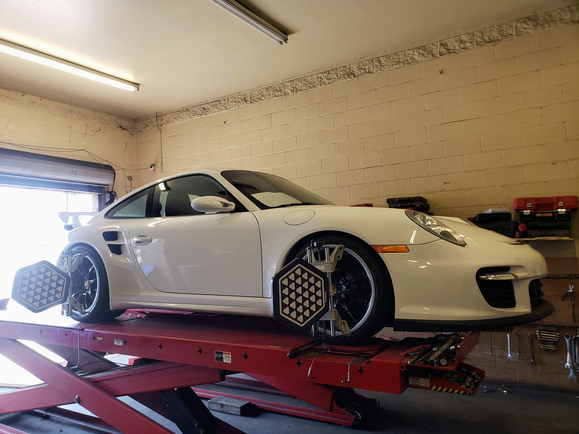 Florin's Auto Repair in Burbank, CA