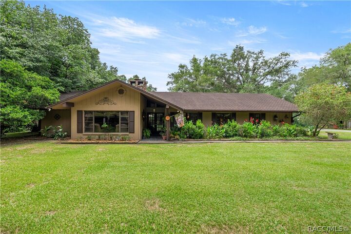 Cindy Burkhardt, Realtor in Beverly Hills, FL (4)