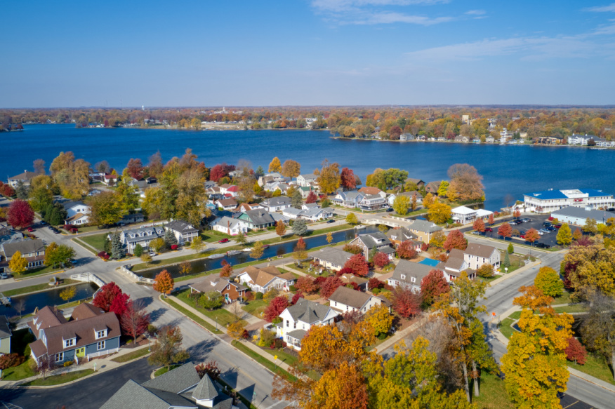 Deb Paton Showley Group - Coldwell Banker Real Estate Group in Warsaw, IN (4)