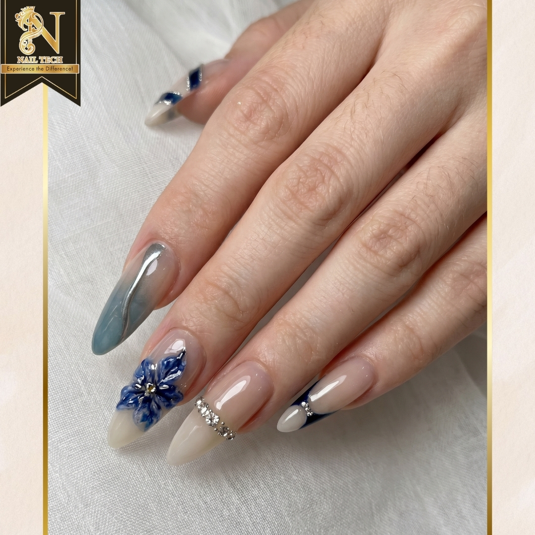 Nail Tech in Evansville, IN (3)