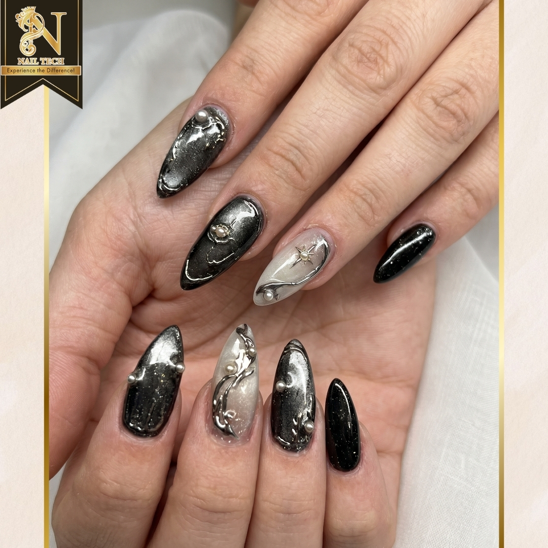 Nail Tech in Evansville, IN (4)
