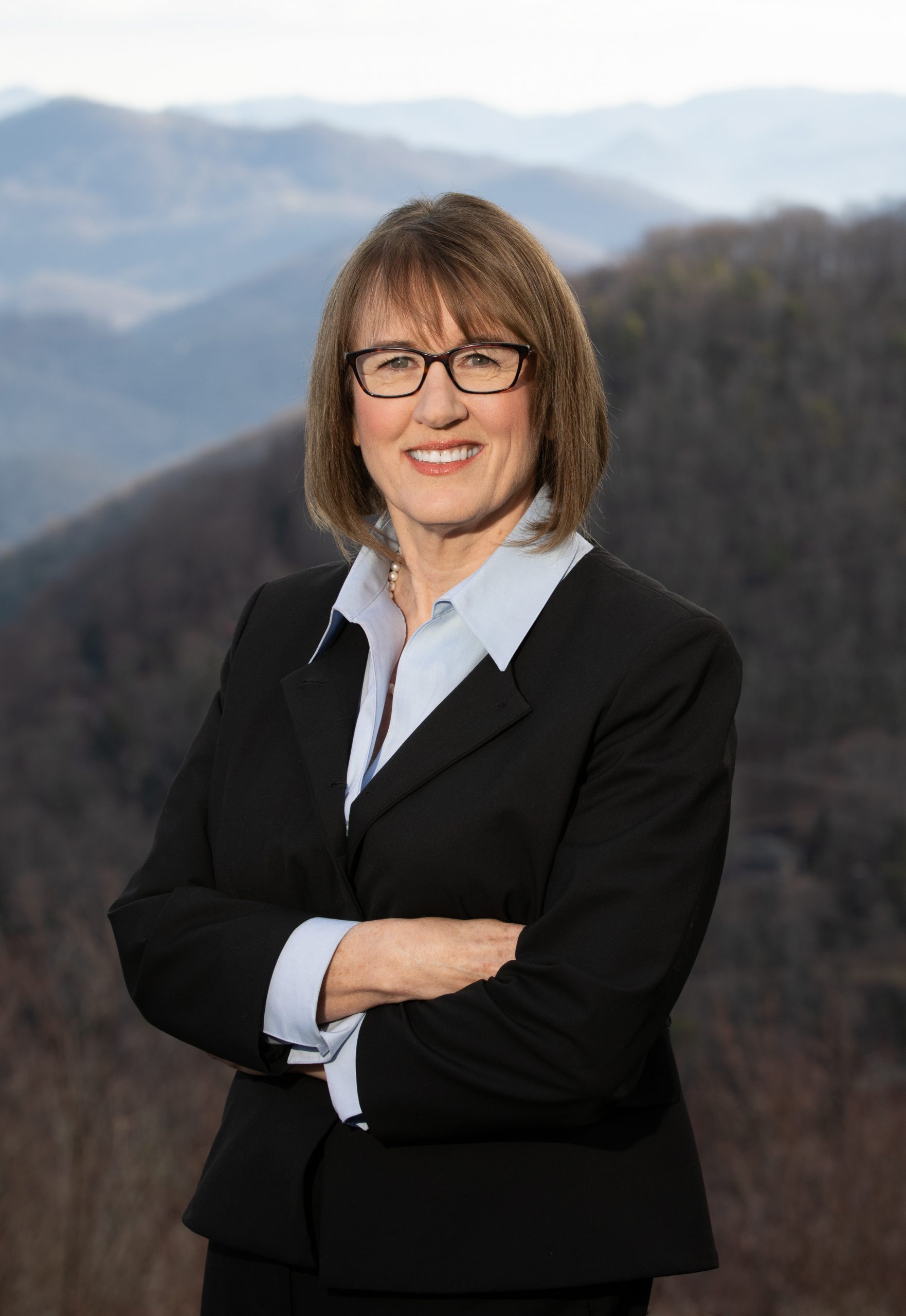 Lynda Bennett - Realtor Better Homes and Gardens real estate - Nationally recognized listing agent in Maggie Valley, NC