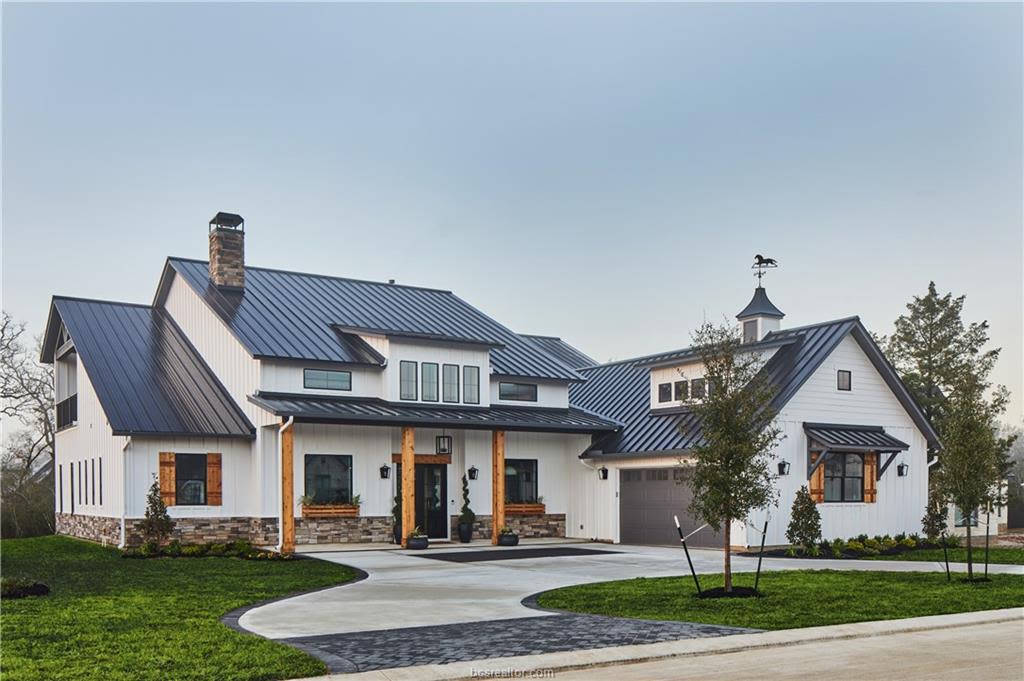 Megan Bock, Broker & Gabe Bock, REALTOR | Bock Realty Group-REAL in College Station, TX (6)