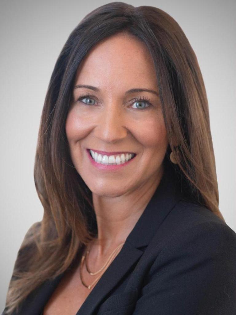 Danielle Hart Real Estate, LLC. with Coldwell Banker Real Estate Group in Appleton, WI (4)