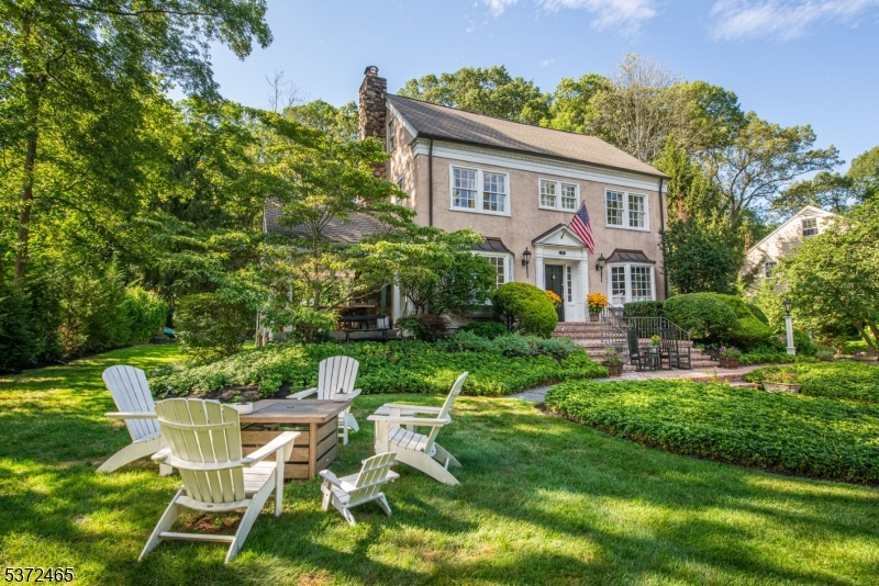 Sueanne Sylvester | Realtor | Coldwell Banker Realty Morris County Real Estate in Mountain Lakes, NJ (4)