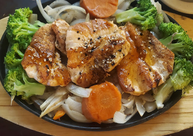 Mongolian Grill & Sushi Bar in Orange, TX (2)
