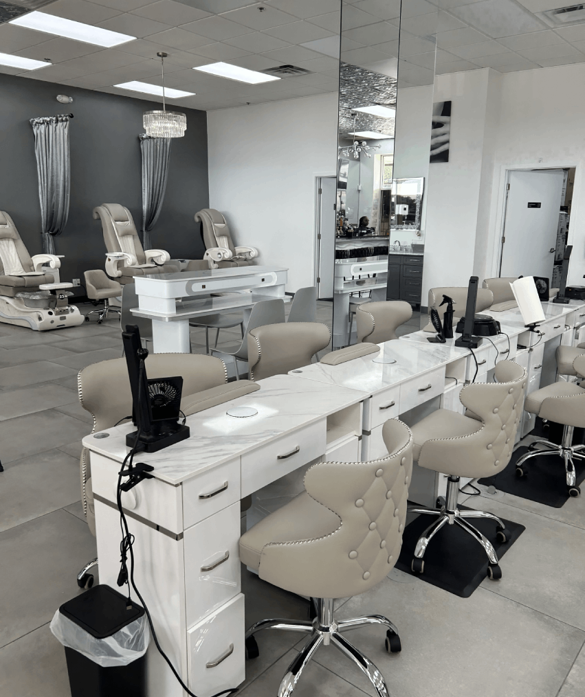 Sip N Nails Spa in Bedford, OH (2)