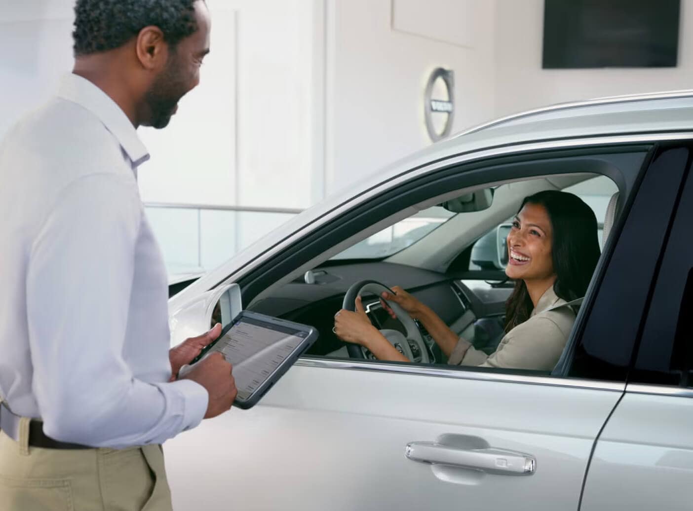 Bomnin Volvo Cars Dadeland in Miami, FL (5)