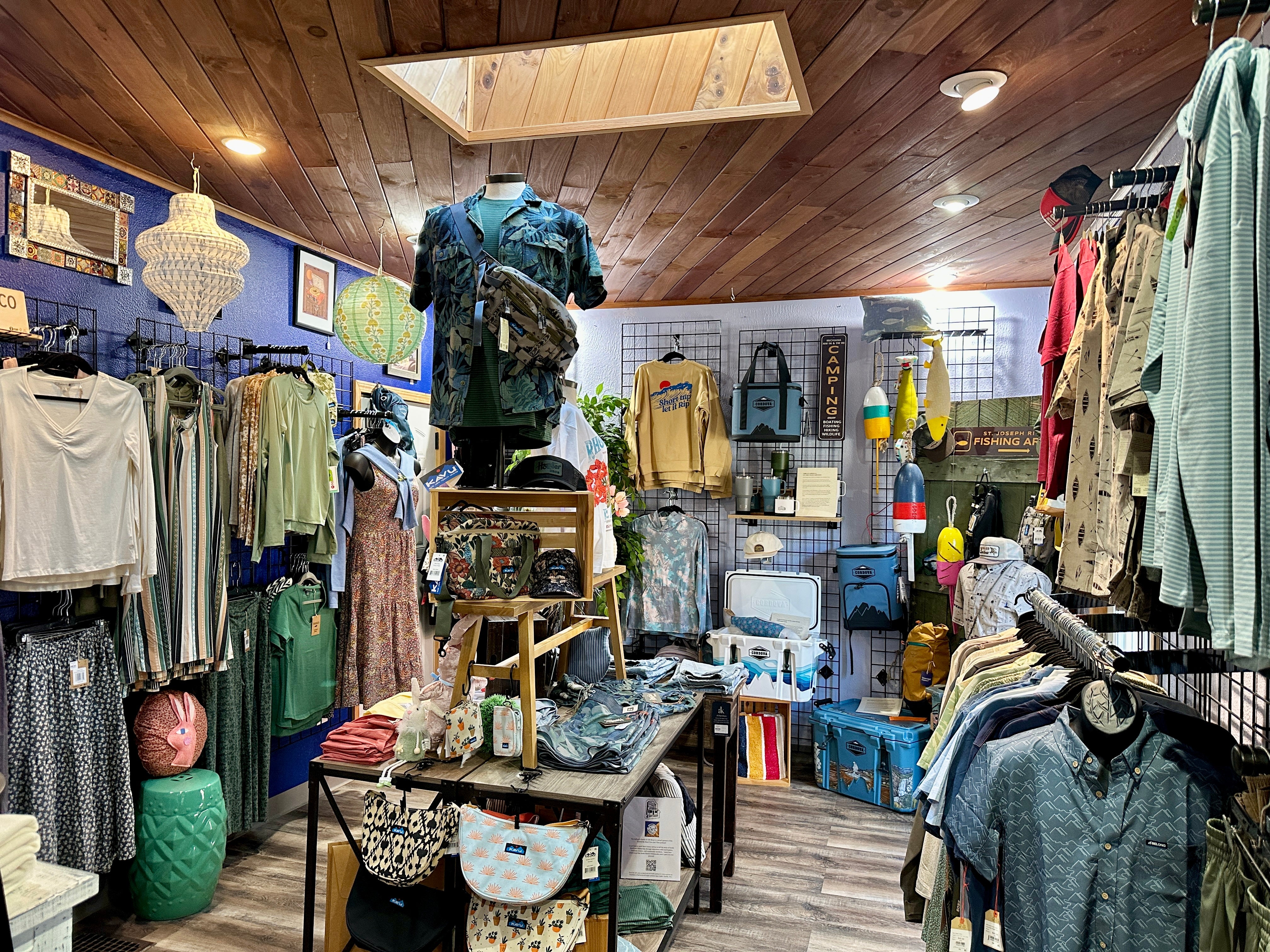InRugCo Studio & Gift Shop in Mishawaka, IN
