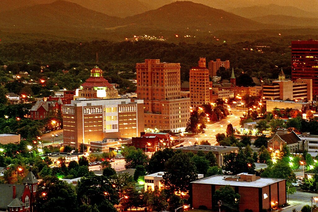Mountain Vista Properties in Black Mountain, NC