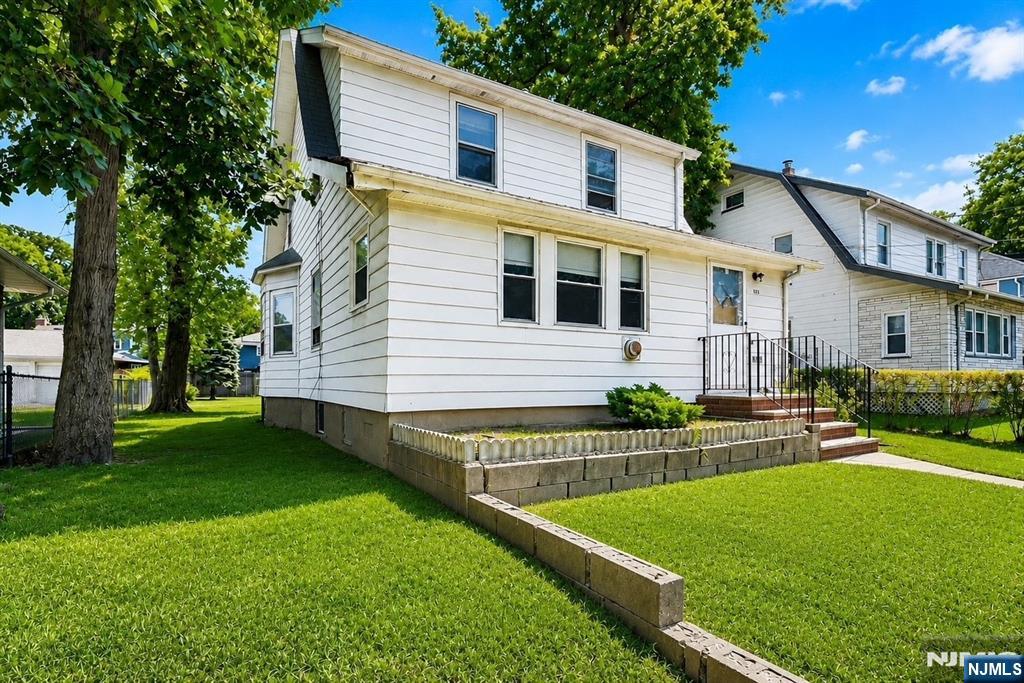 Prominent Properties Sotheby’s International Realty: Crystal Burns in Englewood Cliffs, NJ (2)