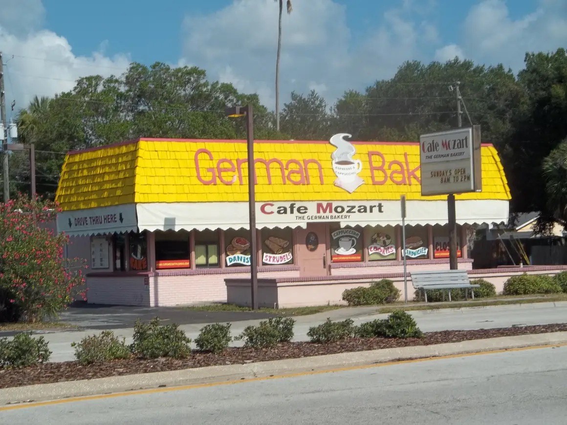 Cafe Mozart German Bakery in St. Petersburg, FL (2)