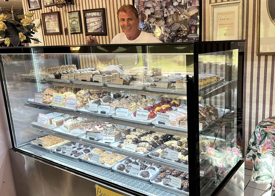 Cafe Mozart German Bakery in St. Petersburg, FL (3)