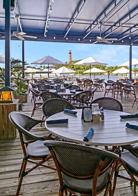 Jetty's Waterfront Restaurant in Jupiter, FL
