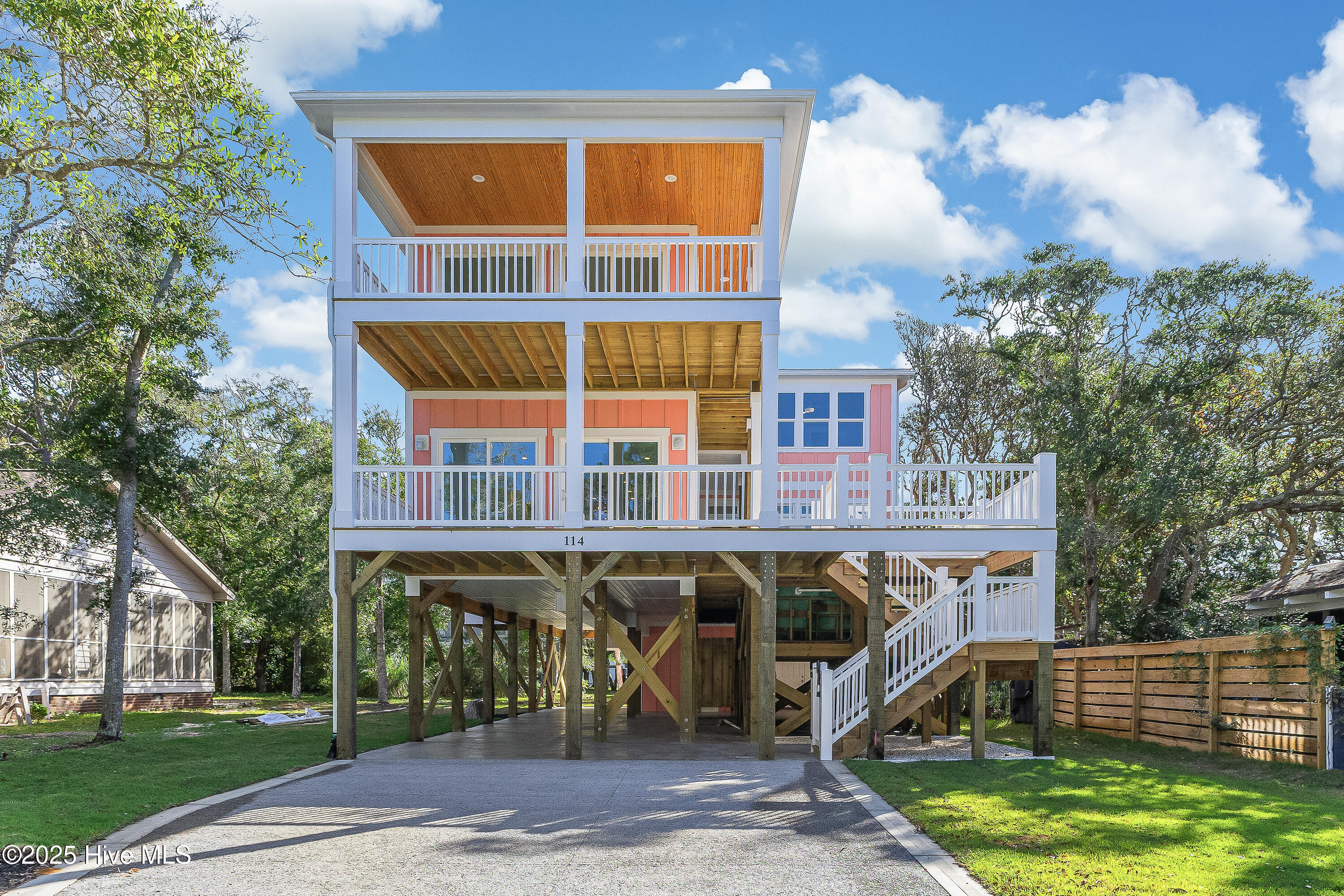 Art Skipper Realty,Inc. in Oak Island, NC