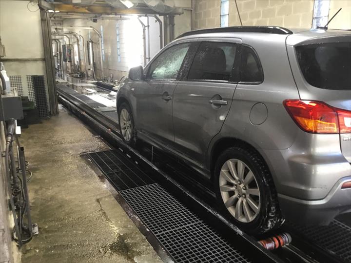Untouchable Auto Wash Ltd in Elmhurst, IL (2)