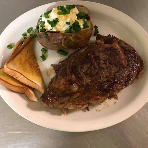 Isaack Restaurant in Junction, TX (4)