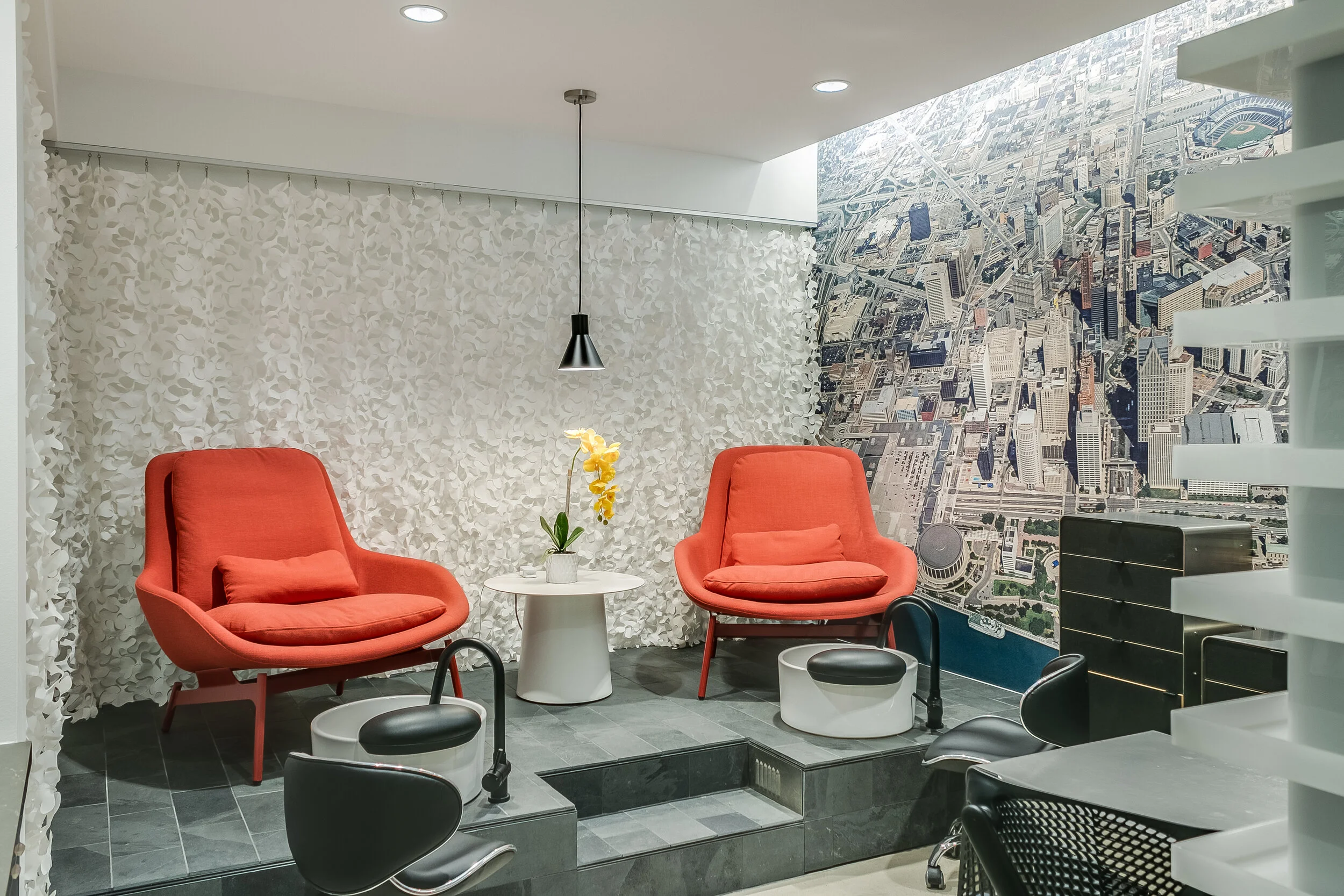 6 Salon in Birmingham, MI (3)