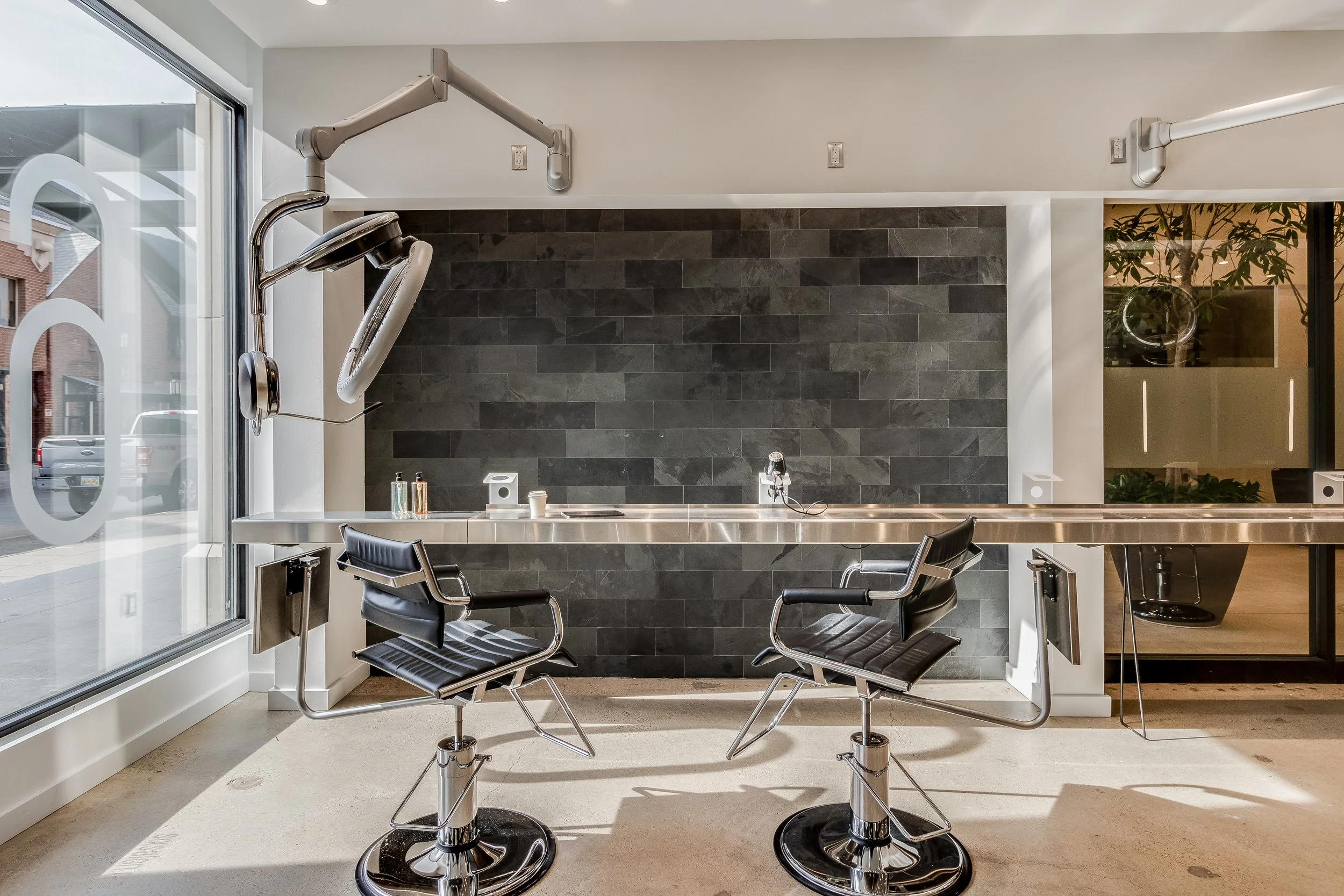 6 Salon in Birmingham, MI (5)