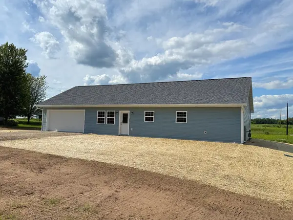 Freedom Team Realtors - Kyle Meyer, Lauren Nobbe, Valerie Bohn in Schofield, WI (3)