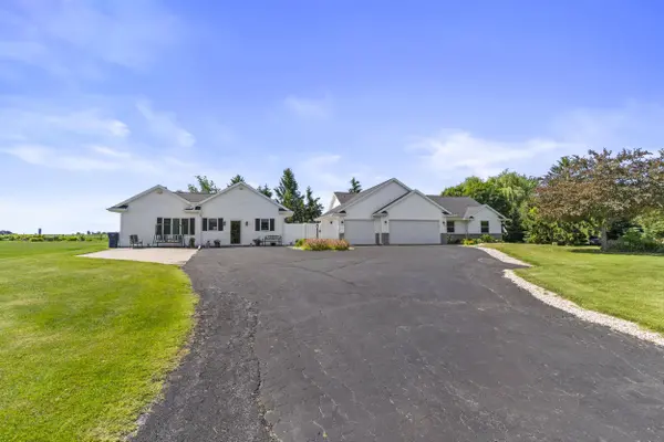 Freedom Team Realtors - Kyle Meyer, Lauren Nobbe, Valerie Bohn in Schofield, WI (6)