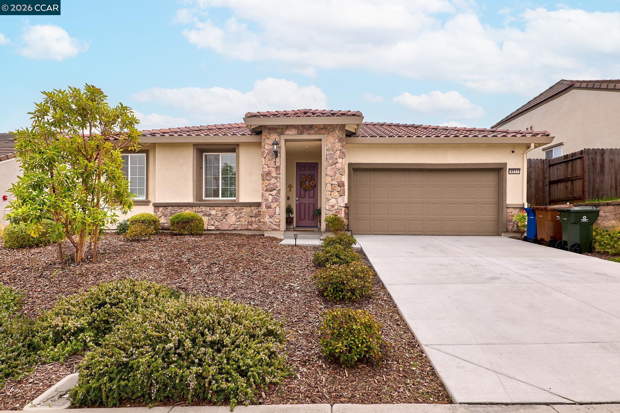 Amber Hom Realm Real Estate in Concord, CA