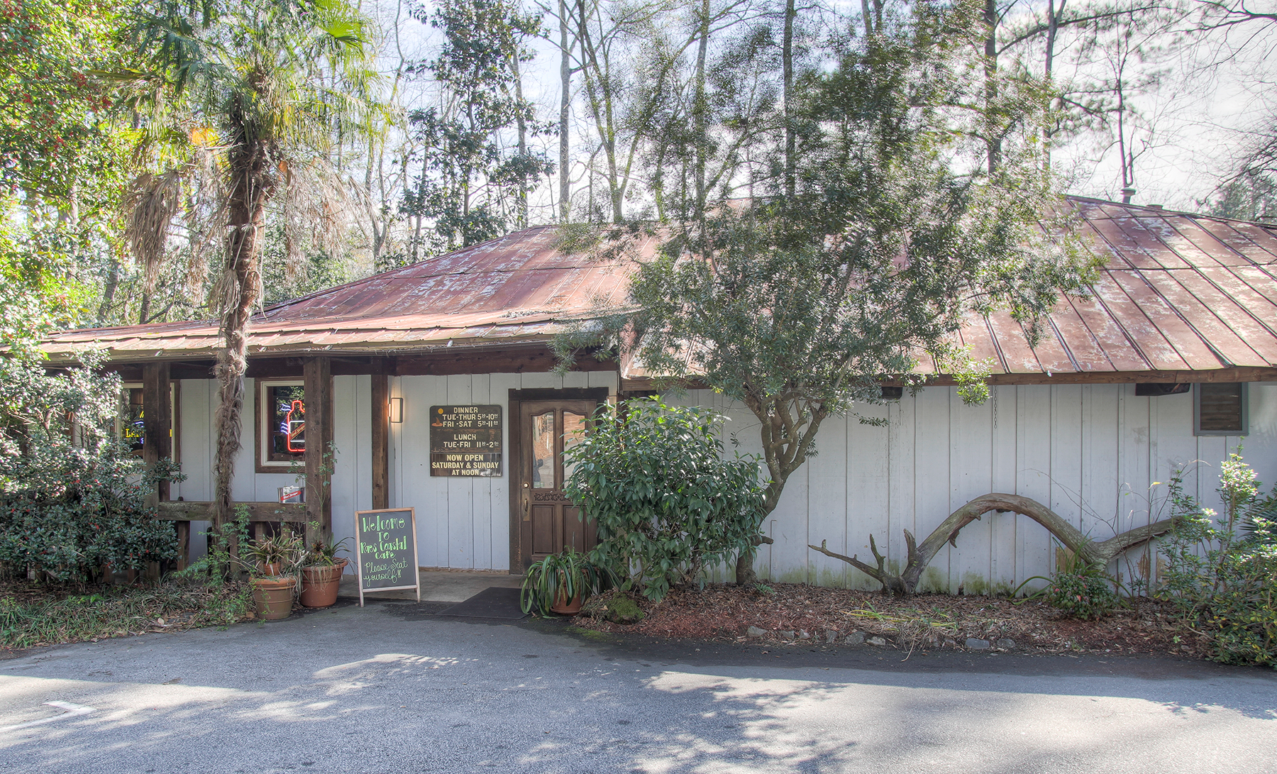 RAES COASTAL CAFE in Augusta, GA