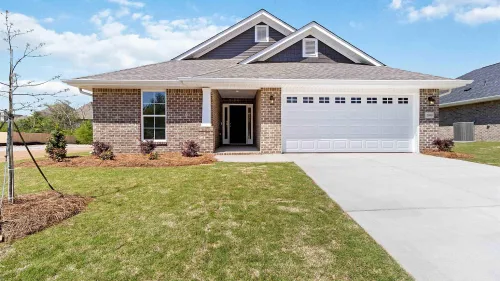 Courtney Bays, Realtor at Adams Homes in Alachua, FL (3)