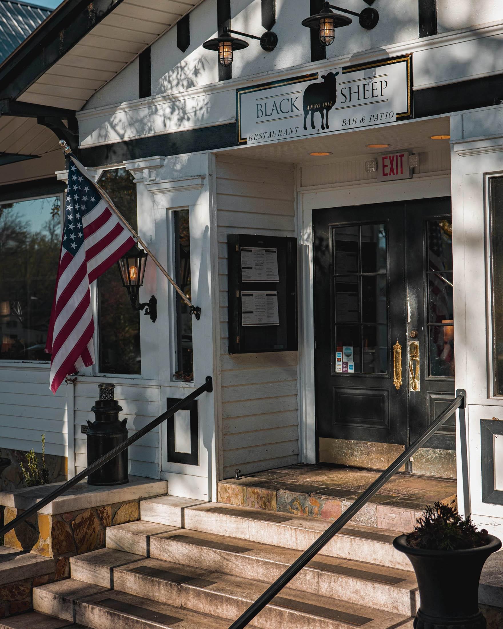 Black Sheep Restaurant in Blue Ridge, GA (2)