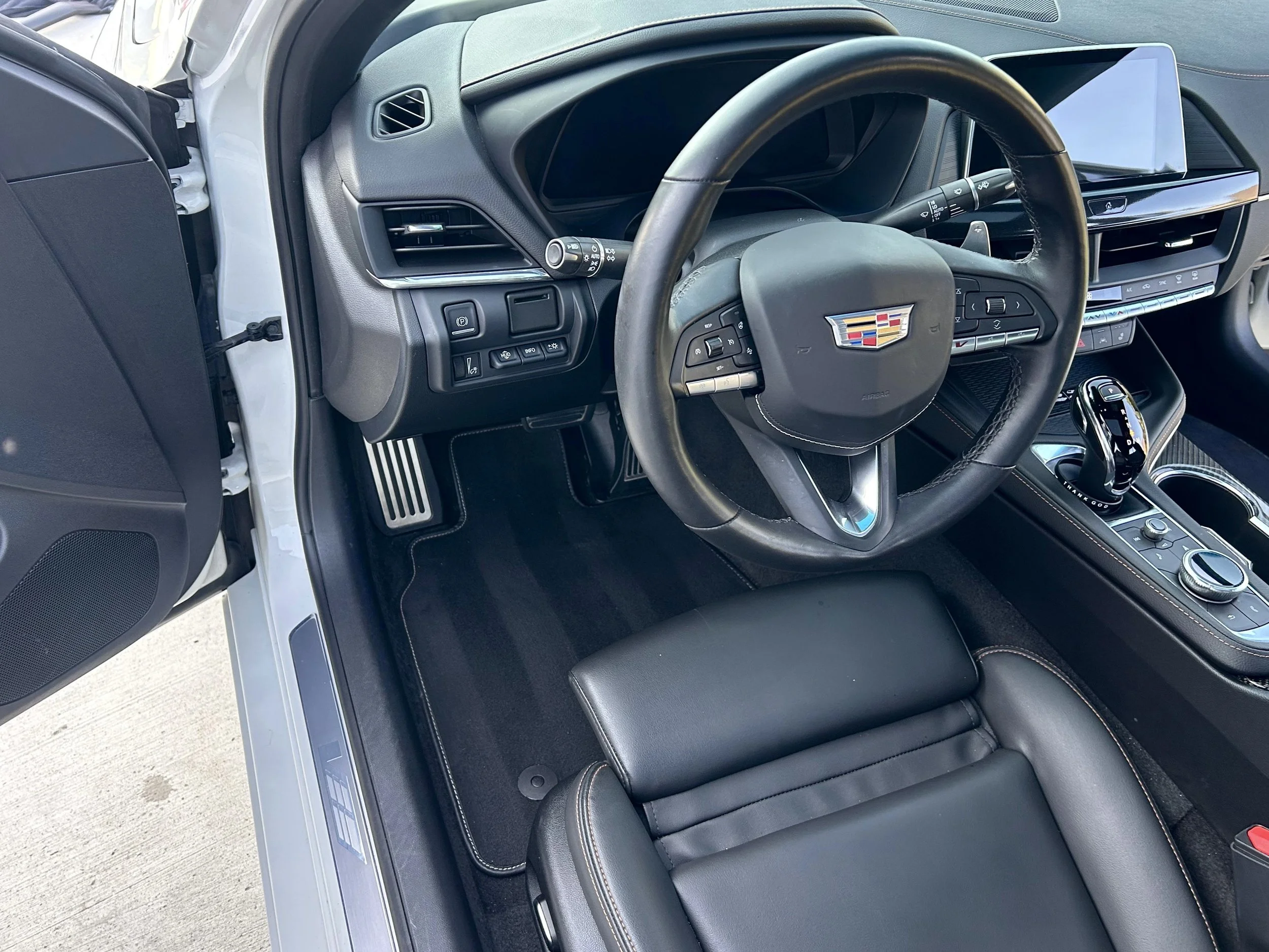 AXO mobile detailing in Sterling Heights, MI (4)