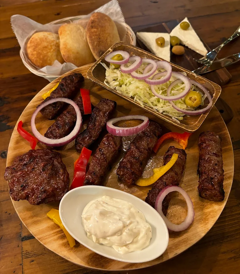Dodona Cafe in Cliffside Park, NJ (2)