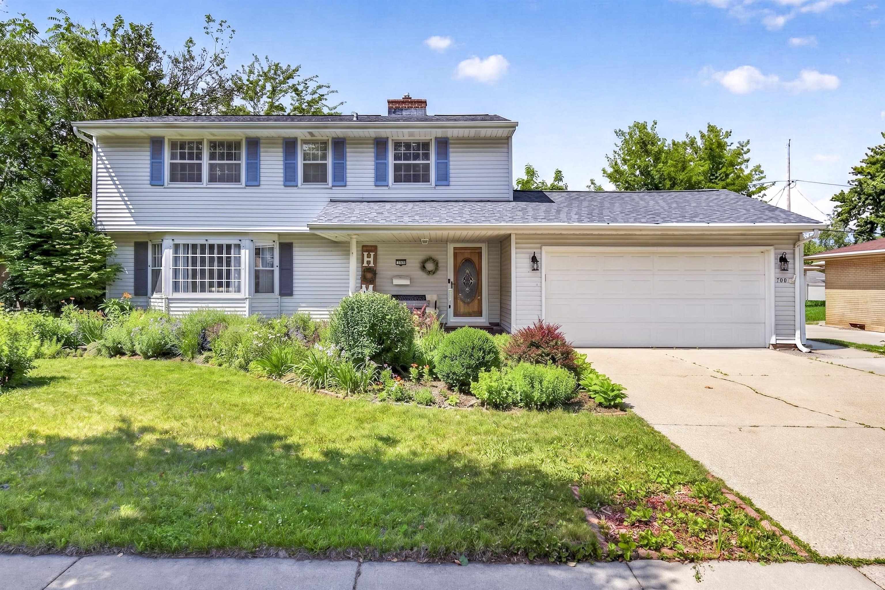 Kelly Davies Homes Team in Kimberly, WI (5)